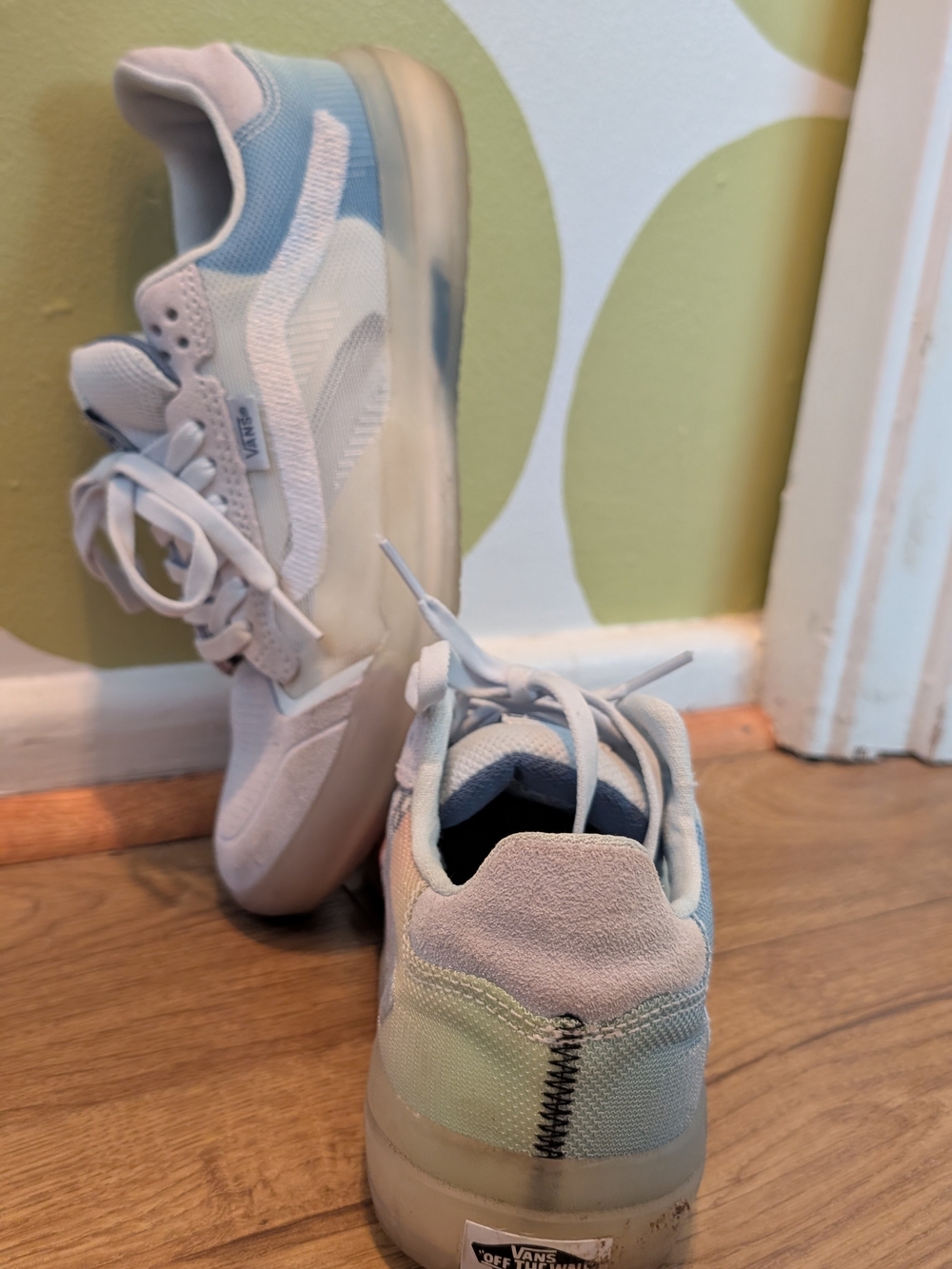 Vans Low-Top Sneakers in Color Block Pastel Multi - Picture 3 of 4